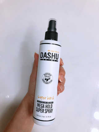 다슈코리아 다슈 포 맨 프리미엄 메가 홀드 슈퍼 스프레이 250ml — 4.5점을 준 리뷰어가 2019년 2월 올린 사용 사진