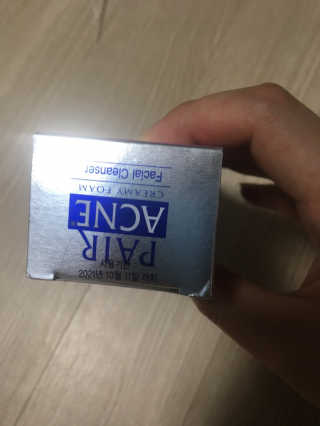 페어아크네 크리미폼 페어아크네 크리미 폼 — 4점을 준 리뷰어가 2019년 8월 올린 사용 사진