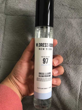 더블유드레스룸 드레스퍼퓸 150ml — 4.5점을 준 리뷰어가 2018년 10월 올린 사용 사진