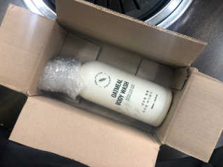 (주)에네스티 내추럴 촉촉  오트밀 바디워시 500ml — 4점을 준 리뷰어가 2019년 8월 올린 사용 사진