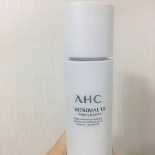 AHC 에이 에이치 씨 미니멀 10 워터리 에센스 — 5점을 준 리뷰어가 2018년 12월 올린 사용 사진