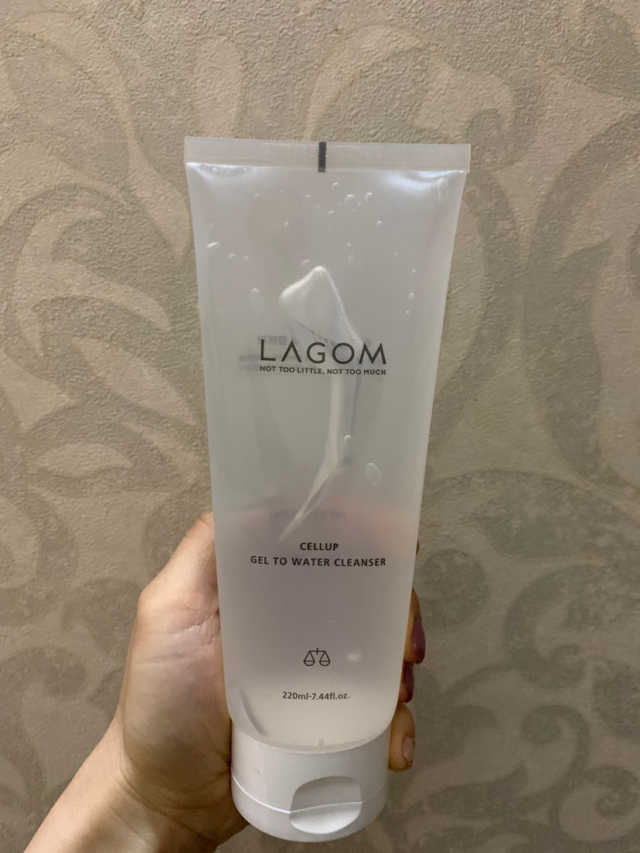 라곰 셀럽 젤 투 워터 클렌저 리뷰 사진
