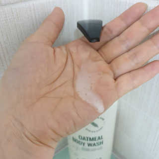 (주)에네스티 내추럴 촉촉  오트밀 바디워시 500ml — 5점을 준 리뷰어가 2019년 8월 올린 사용 사진
