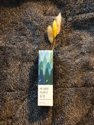 르플랑 제주 패브릭 퍼퓸 60ml 8종 — 4.5점을 준 리뷰어가 2018년 10월 올린 사용 사진