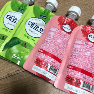 데르뜨 떠먹는 과일 3종, 짜먹는 과일 2종 총 10개 체험 — 5점을 준 리뷰어가 2020년 3월 올린 사용 사진