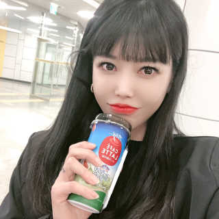 마이카페라떼 말차 아몬드브리즈 7개입 — 1점을 준 리뷰어가 2019년 11월 올린 사용 사진