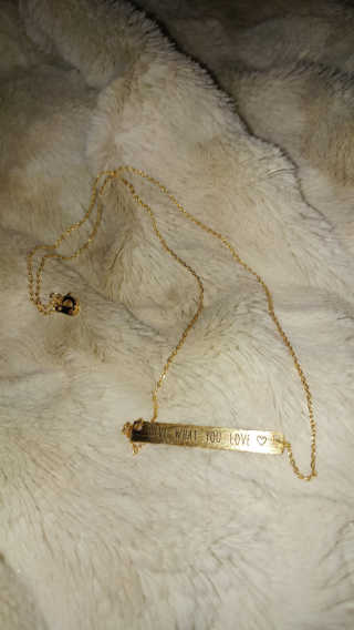 대만 BONNY & READ All You Need Is Love Necklace — 5점을 준 리뷰어가 2016년 9월 올린 사용 사진