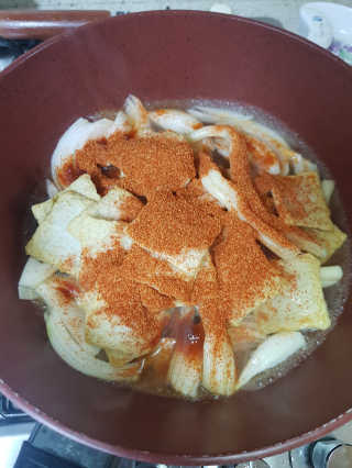 [홍코너떡볶이]옛날떡볶이 인기맛 4팩세트 — 4점을 준 리뷰어가 2019년 12월 올린 사용 사진