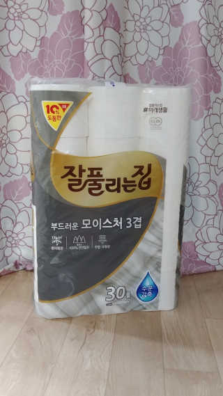 잘풀리는집 부드러운 모이스처 3겹 화장지 30롤 — 5점을 준 리뷰어가 2019년 5월 올린 사용 사진