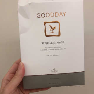 GoodDay Skincare GoodDay 강황 마스크 — 3.5점을 준 리뷰어가 2020년 3월 올린 사용 사진