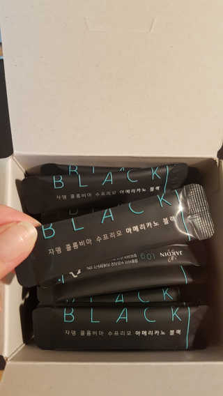(주)쟈뎅 쟈뎅 에스프레소 스틱 아메리카노 블랙 — 4.83점을 준 리뷰어가 2018년 10월 올린 사용 사진