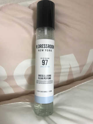 더블유드레스룸 드레스퍼퓸 150ml — 3.5점을 준 리뷰어가 2018년 10월 올린 사용 사진