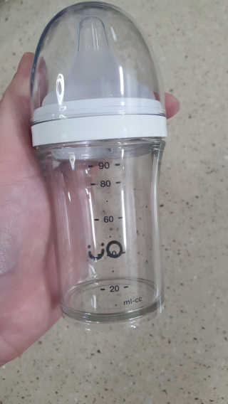 엄마의 바램을 담은 프리미엄 감성젖병 오유위시 90ml — 4점을 준 리뷰어가 2020년 3월 올린 사용 사진