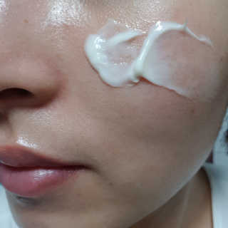 카미안느 프랑스콜라겐크림 — 5점을 준 리뷰어가 2018년 5월 올린 사용 사진