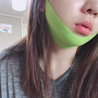 스케덤 시카 리프팅밴드 — 4점을 준 리뷰어가 2019년 6월 올린 사용 사진