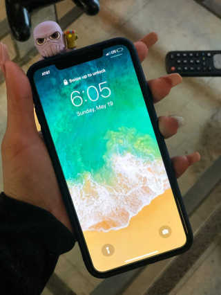 하이키키 마블 피규어 컬러젤리 케이스 — 5점을 준 리뷰어가 2019년 5월 올린 사용 사진