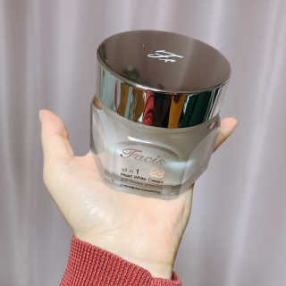 파시스 올인원 진주 화이트닝 크림 100ml — 4점을 준 리뷰어가 2018년 12월 올린 사용 사진