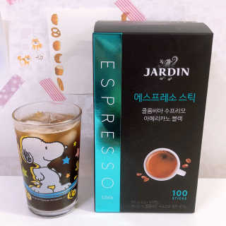 (주)쟈뎅 쟈뎅 에스프레소 스틱 아메리카노 블랙 — 4.83점을 준 리뷰어가 2018년 10월 올린 사용 사진
