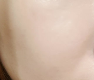 아로마티카 내추럴 틴티드 썬 커버 쿠션 SPF 30/PA++ — 4점을 준 리뷰어가 2016년 7월 올린 사용 사진