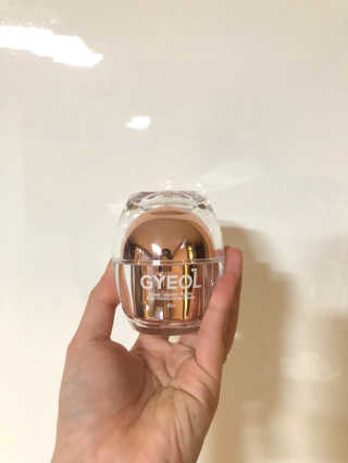 GYEOL 엑토인 헤븐 베리어 에버 모이스쳐라이징 크림 — 4점을 준 리뷰어가 2019년 11월 올린 사용 사진