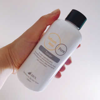 이솔화장품 이솔 세범 리스 포어 토너 200ml — 4점을 준 리뷰어가 2018년 8월 올린 사용 사진