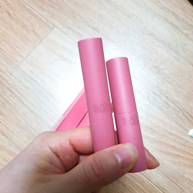 [블랙루즈] 로즈 벨벳 립스틱 택1+랜덤1 리뷰 사진