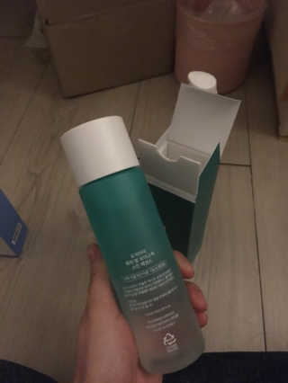 오지아이 워터 밤 모이스처 스킨 에센스 180ml — 5점을 준 리뷰어가 2020년 1월 올린 사용 사진