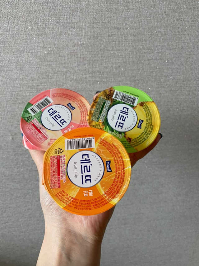 데르뜨 떠먹는 과일 3종, 짜먹는 과일 2종 총 10개 체험 리뷰 사진