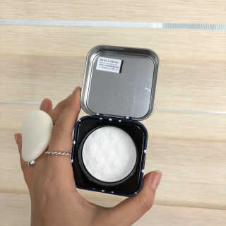 수피요 통동 팔공검 NO SEBUM POWDER PACT — 5점을 준 리뷰어가 2018년 7월 올린 사용 사진