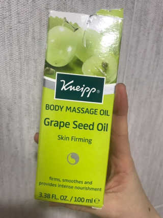 [크나이프] 그레이프씨드 슬리밍 마사지오일 100ml — 5점을 준 리뷰어가 2019년 8월 올린 사용 사진