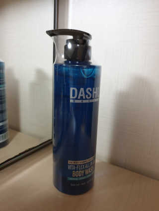 다슈코리아 다슈 데일리 비타플렉스 올인원 바디워시 — 5점을 준 리뷰어가 2020년 2월 올린 사용 사진