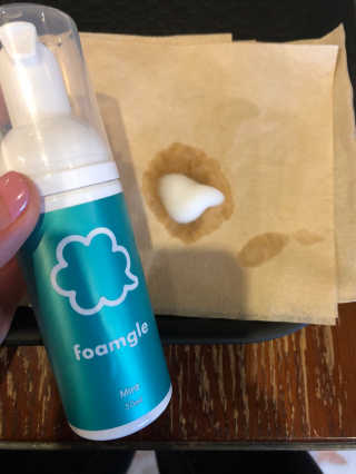 폼글 I foamgle [폼글] 거품가글 50ml 3종 - 민트, 라벤더, 라즈베리 — 3점을 준 리뷰어가 2019년 11월 올린 사용 사진