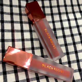 [블랙루즈] 에어 핏 벨벳 틴트3 택1+랜덤1 — 5점을 준 리뷰어가 2019년 3월 올린 사용 사진