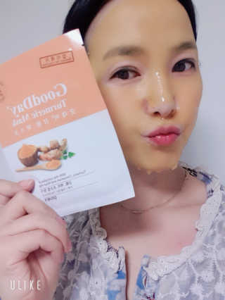 GoodDay Skincare GoodDay 강황 마스크 — 4점을 준 리뷰어가 2020년 2월 올린 사용 사진