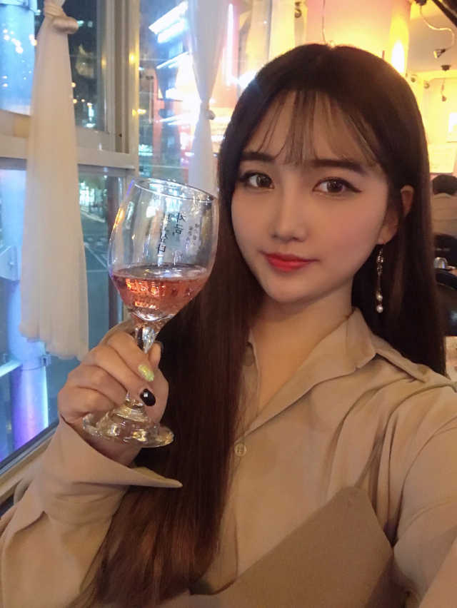 [지금 보고싶다 천호점] 20000원 상당 메뉴이용권 리뷰 사진