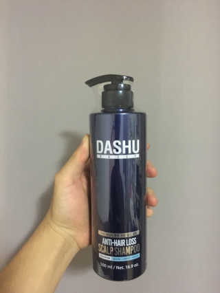 다슈코리아 다슈 데일리 한방 두피 골드 샴푸 500ml — 4점을 준 리뷰어가 2017년 9월 올린 사용 사진