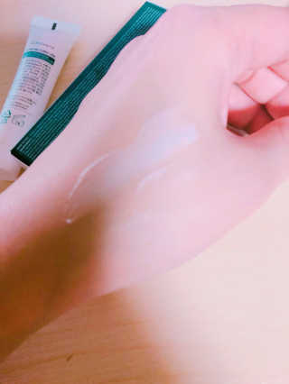셀라피 에이리페어플러스크림 — 5점을 준 리뷰어가 2018년 3월 올린 사용 사진
