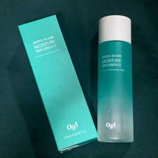 오지아이 워터 밤 모이스처 스킨 에센스 180ml — 5점을 준 리뷰어가 2020년 1월 올린 사용 사진