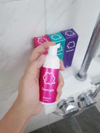 폼글 I foamgle [폼글] 거품가글 50ml 3종 - 민트, 라벤더, 라즈베리 — 5점을 준 리뷰어가 2019년 11월 올린 사용 사진