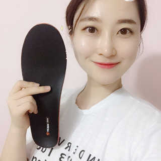 '내 발에 맞춘듯 편안하게’ 에이더 아치서포트 — 5점을 준 리뷰어가 2017년 7월 올린 사용 사진