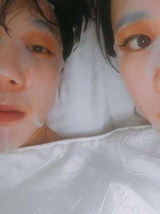 에슬레나 엑스트라 밸런싱 힐링 마스크 10장 — 4.5점을 준 리뷰어가 2017년 11월 올린 사용 사진