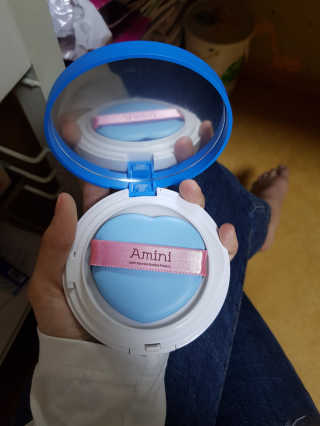 아미니 아쿠아 프로텍터 선쿠션 — 5점을 준 리뷰어가 2019년 5월 올린 사용 사진