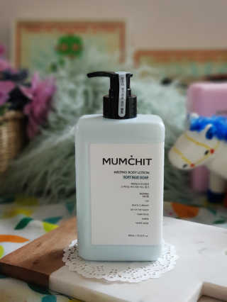 멈칫(MUMCHIT) 멜팅 바디로션 — 3.17점을 준 리뷰어가 2018년 12월 올린 사용 사진