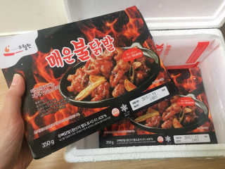 수월한 매운불닭발 350g — 3점을 준 리뷰어가 2019년 4월 올린 사용 사진