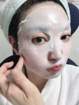 키노닉스 Querencia_Flawless 마스크팩 — 3점을 준 리뷰어가 2019년 3월 올린 사용 사진