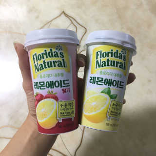 플로리다 내추럴 플로리다내추럴 레몬에이드  2종 — 5점을 준 리뷰어가 2018년 7월 올린 사용 사진