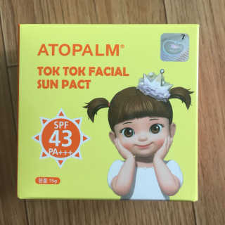 아토팜 톡톡 페이셜 선팩트 SPF43 PA+++ — 5점을 준 리뷰어가 2018년 4월 올린 사용 사진