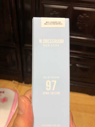 더블유드레스룸 드레스퍼퓸 150ml — 4점을 준 리뷰어가 2018년 8월 올린 사용 사진