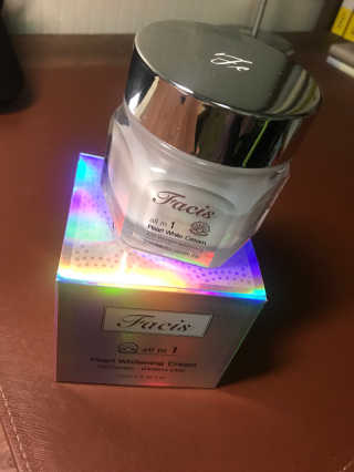 파시스 올인원 진주 화이트닝 크림 100ml — 4점을 준 리뷰어가 2018년 12월 올린 사용 사진