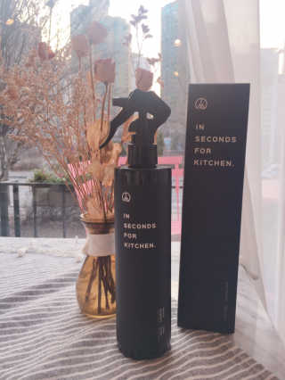 PEACE MOMENT 피스모먼트 인세컨즈포키친 320mL 천연살균소독제 — 5점을 준 리뷰어가 2019년 2월 올린 사용 사진